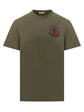 T-shirt Logo Patch Verde Moncler - EXTRA EXCLUSIVE MAN | $store$