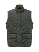 Lowedale Quilted Vest - Barbour | $store$