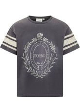 Collegiate Crest T-shirt with Front Print - Fall / Winter 26 Man | $store$
